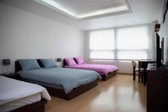 Otvaranje hostela i vođenje knjigovodstva